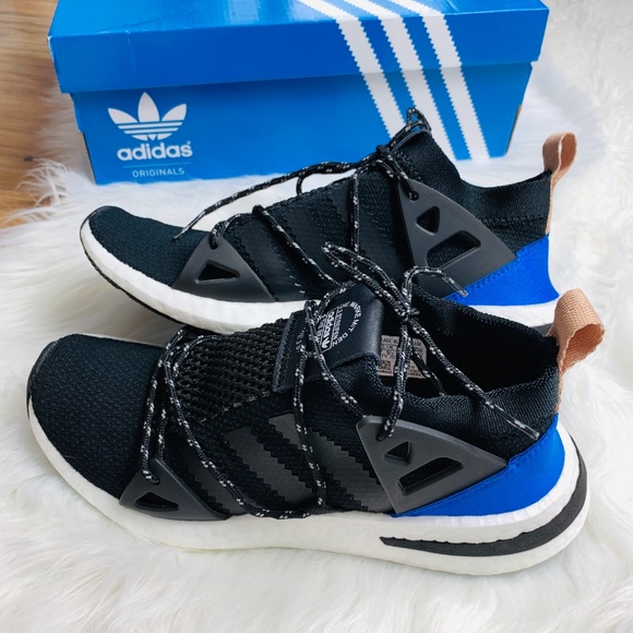 New Adidas Womens Arkyn Sneakers - Picture 5 of 6